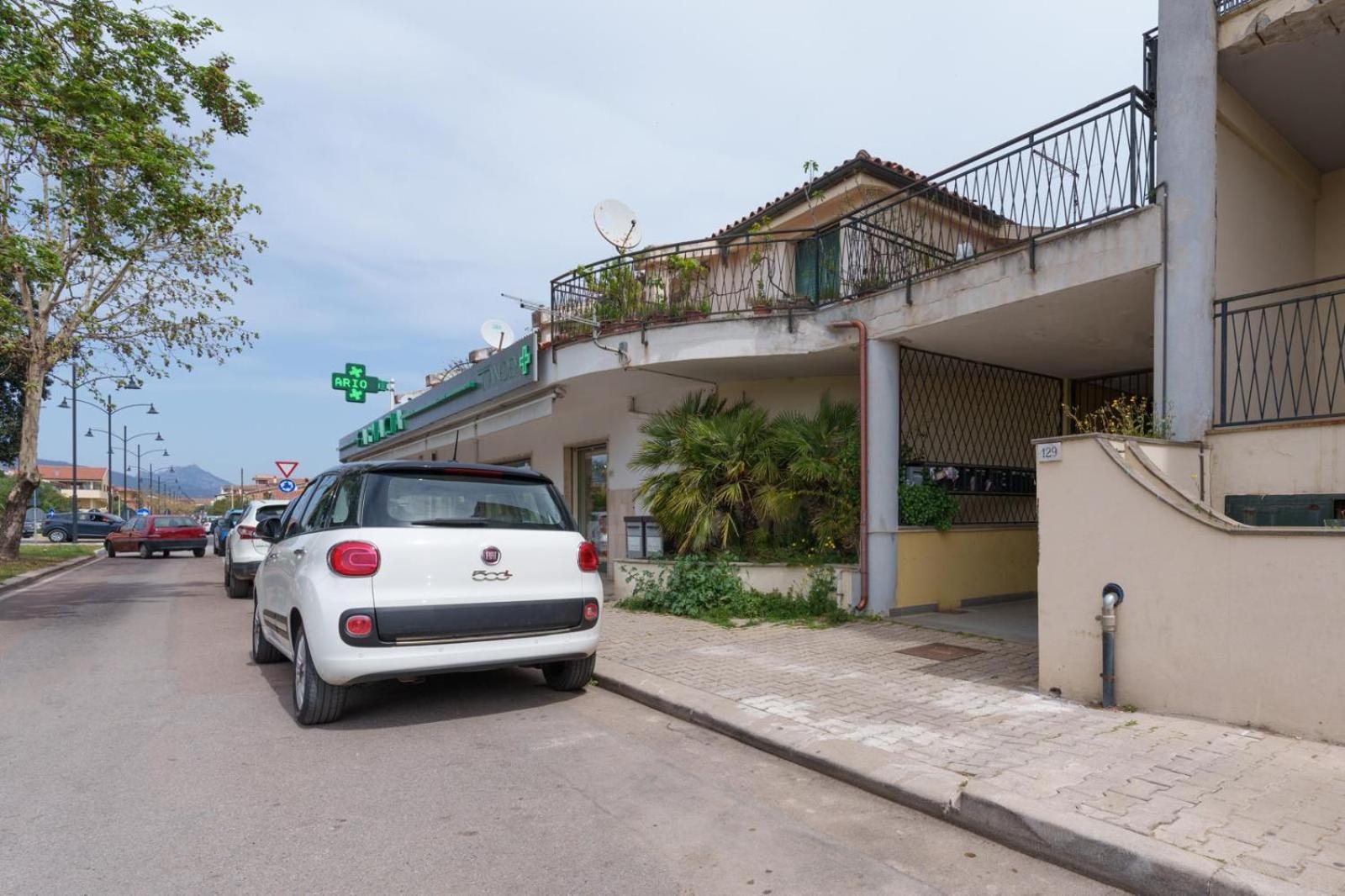 Dome House Hotel Olbia Exterior photo